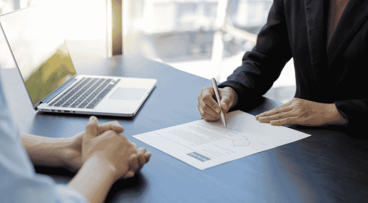 перевод совместителя на основное место работы